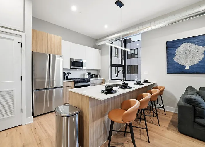 Edgewater With Free Parking Gym Modern Living Apartment