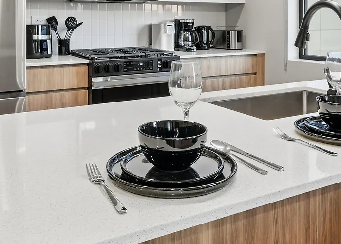 Edgewater With Free Parking Gym Modern Living * Chicago