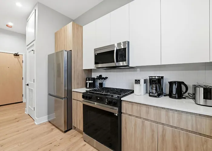 Edgewater With Free Parking Gym Modern Living Apartment Chicago
